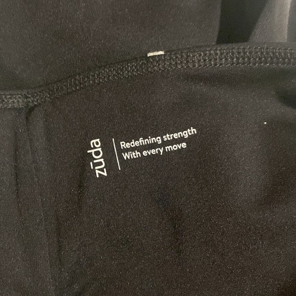 Zuda z stretch legging with reflective cover stitch - Picture 7 of 7